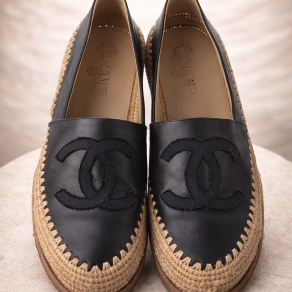 CHANEL Shoes - CHANEL Black Leather CC Espadrilles Flats SIZE 11| Classic Logo | Made in Spain